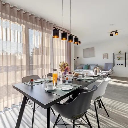 C5 Zwei Schlafzimmer, Zwei Bäder&südbalkon Mit Blick Ins Grüne Im Pine Hill Apartment *